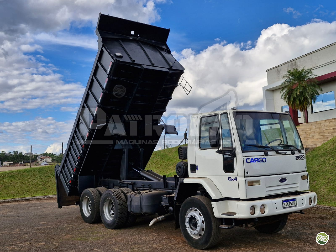 CAMINHAO FORD CARGO 2628 Caçamba Basculante Truck 6x4 Patrolão Máquinas MARAVILHA SANTA CATARINA SC